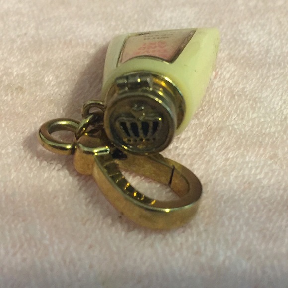 Juicy Couture Sun Screen Charm ๐ โท ๐โโ๏ธ ๐โโ๏ธ ๐ - Picture 4 of 5